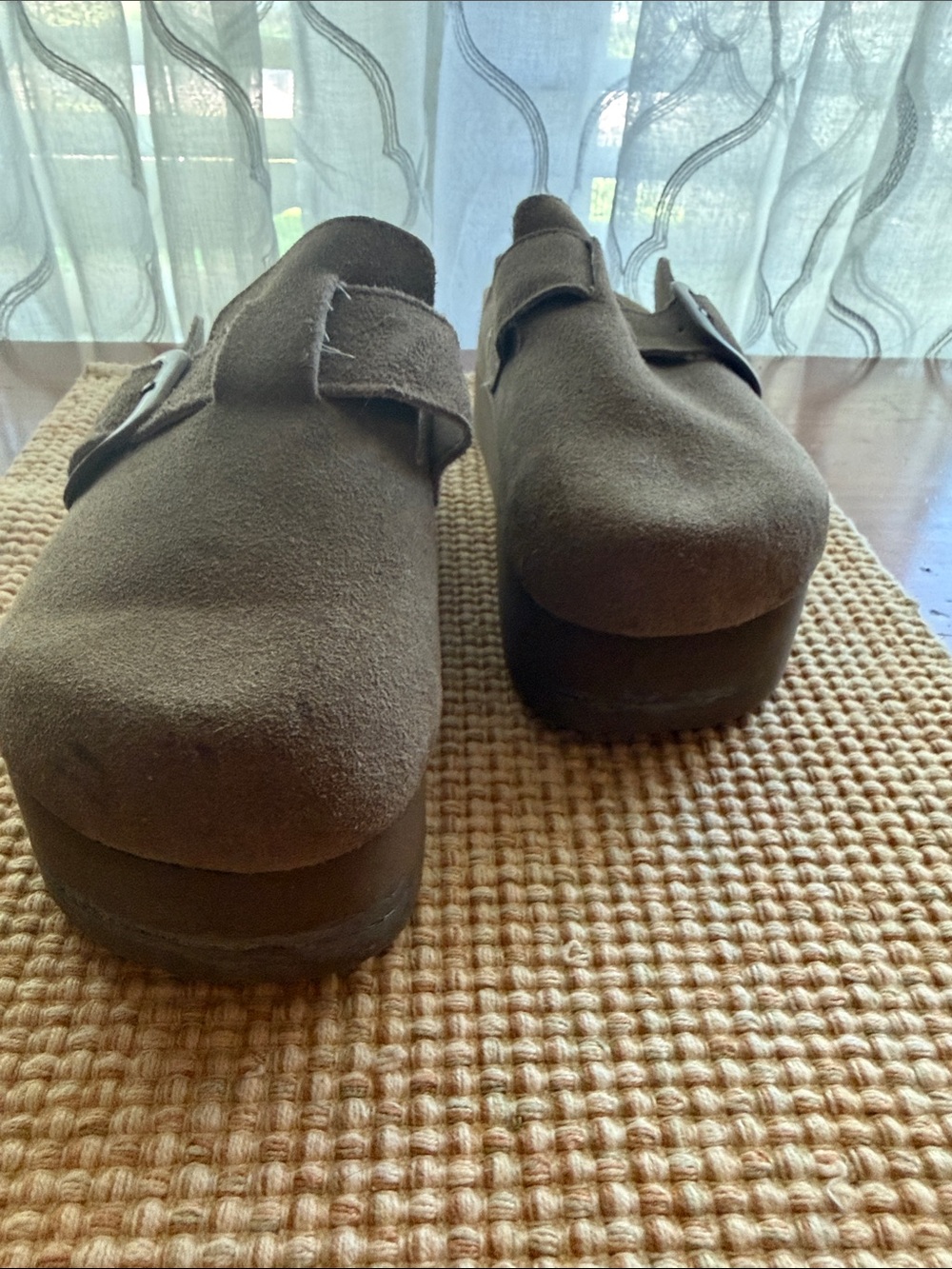 Women’s Suede Slip-On Clog Mule in Dark Brown